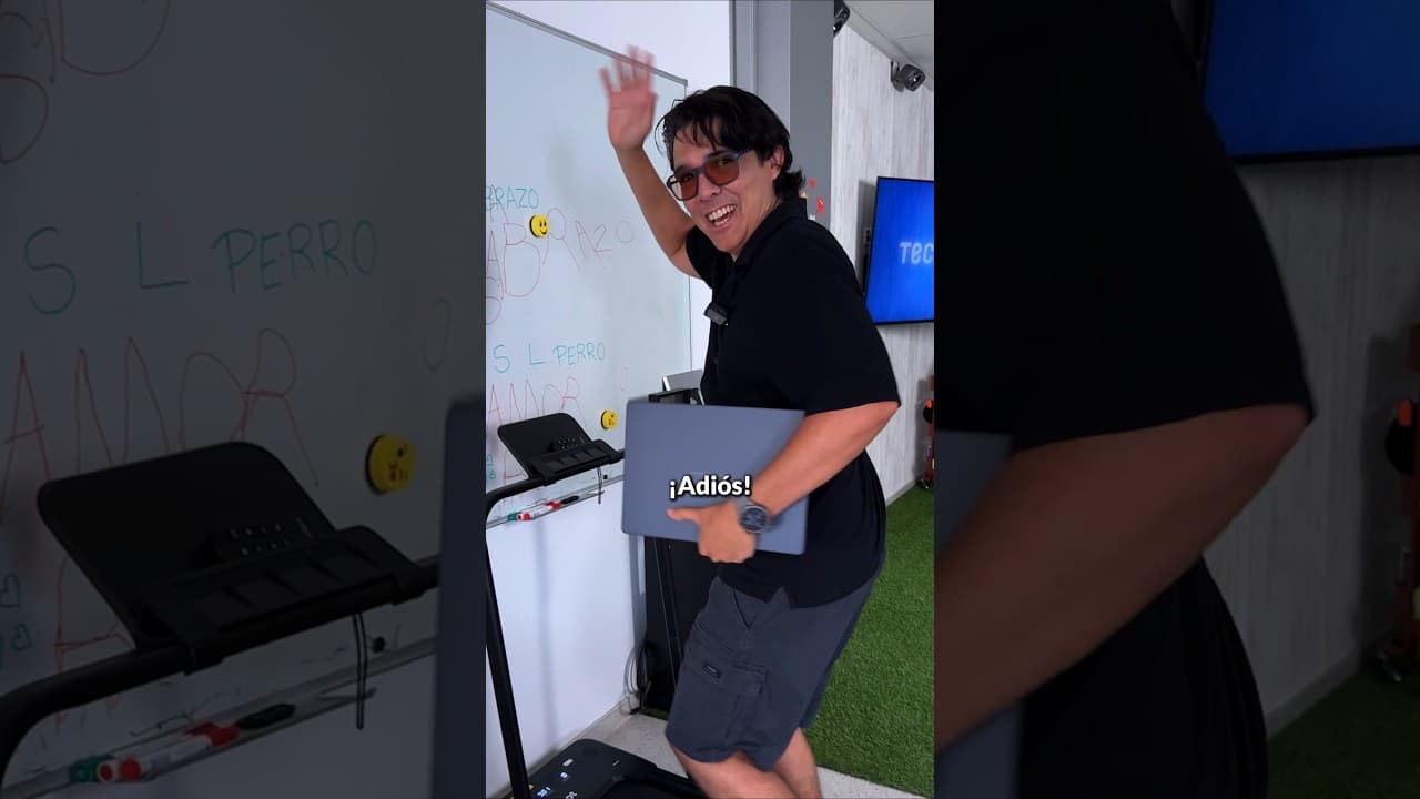 Miniatura del video: ¿Un portátil de 1,1 kilos con 30 horas de batería? Así es el ZenBook 14